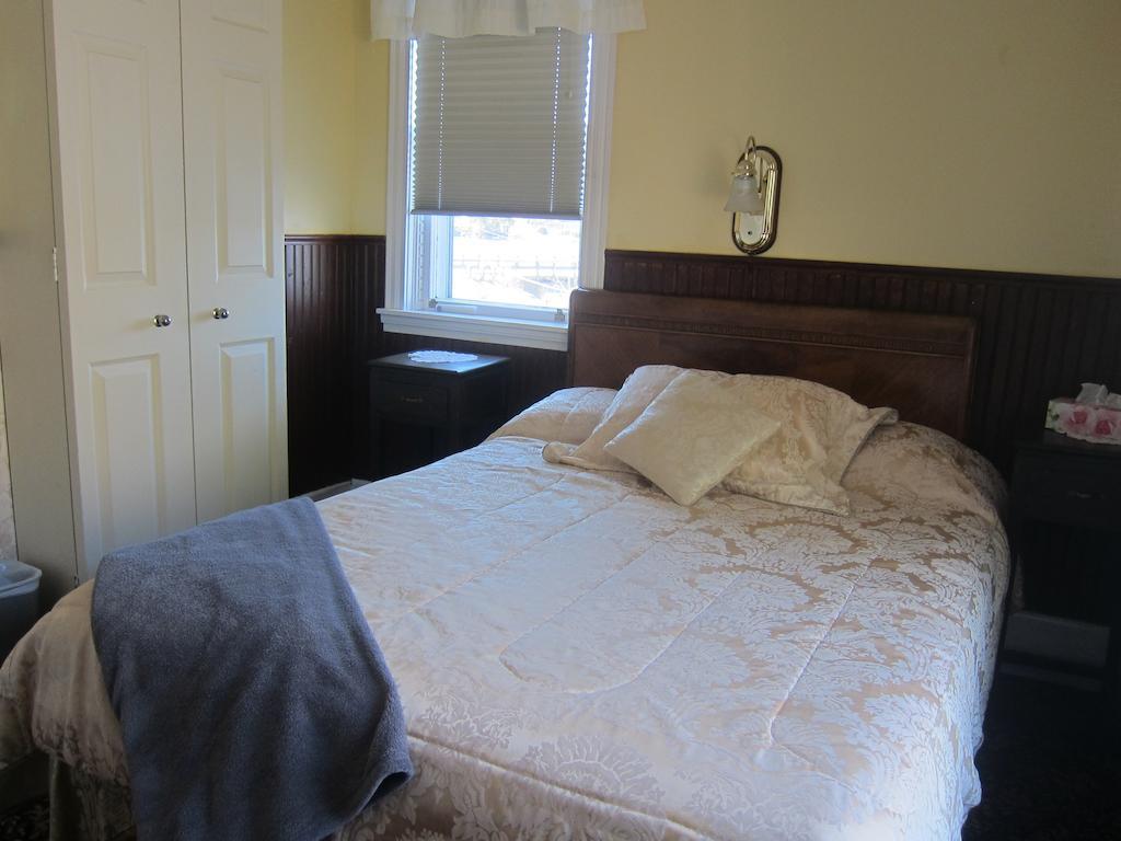 Salmon River Country Inn Head of Jeddore Esterno foto